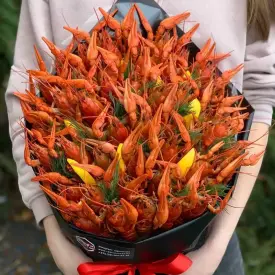 Букет из 50 раков размера М