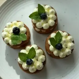 Пирожное «Медовик»