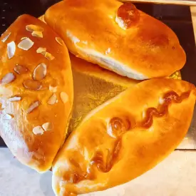 Пирожки со сладкой начинкой