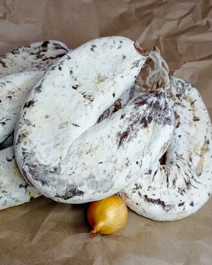 Колбаса сыровяленая «Луканка» фото 2