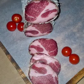 Сыровяленая шея