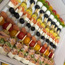 Бокс «Канапе на шпажке»