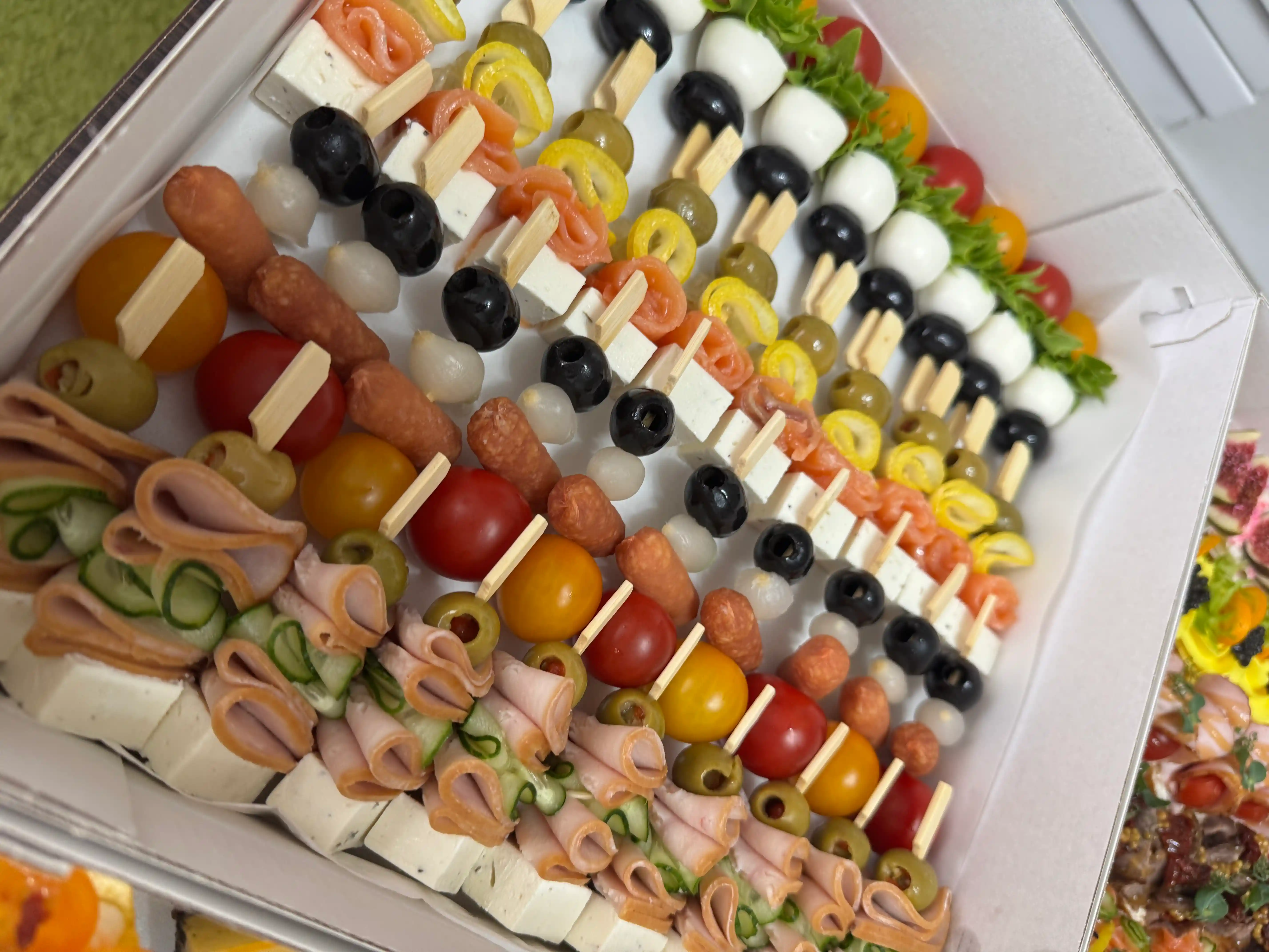 Бокс «Канапе на шпажке» фото 3