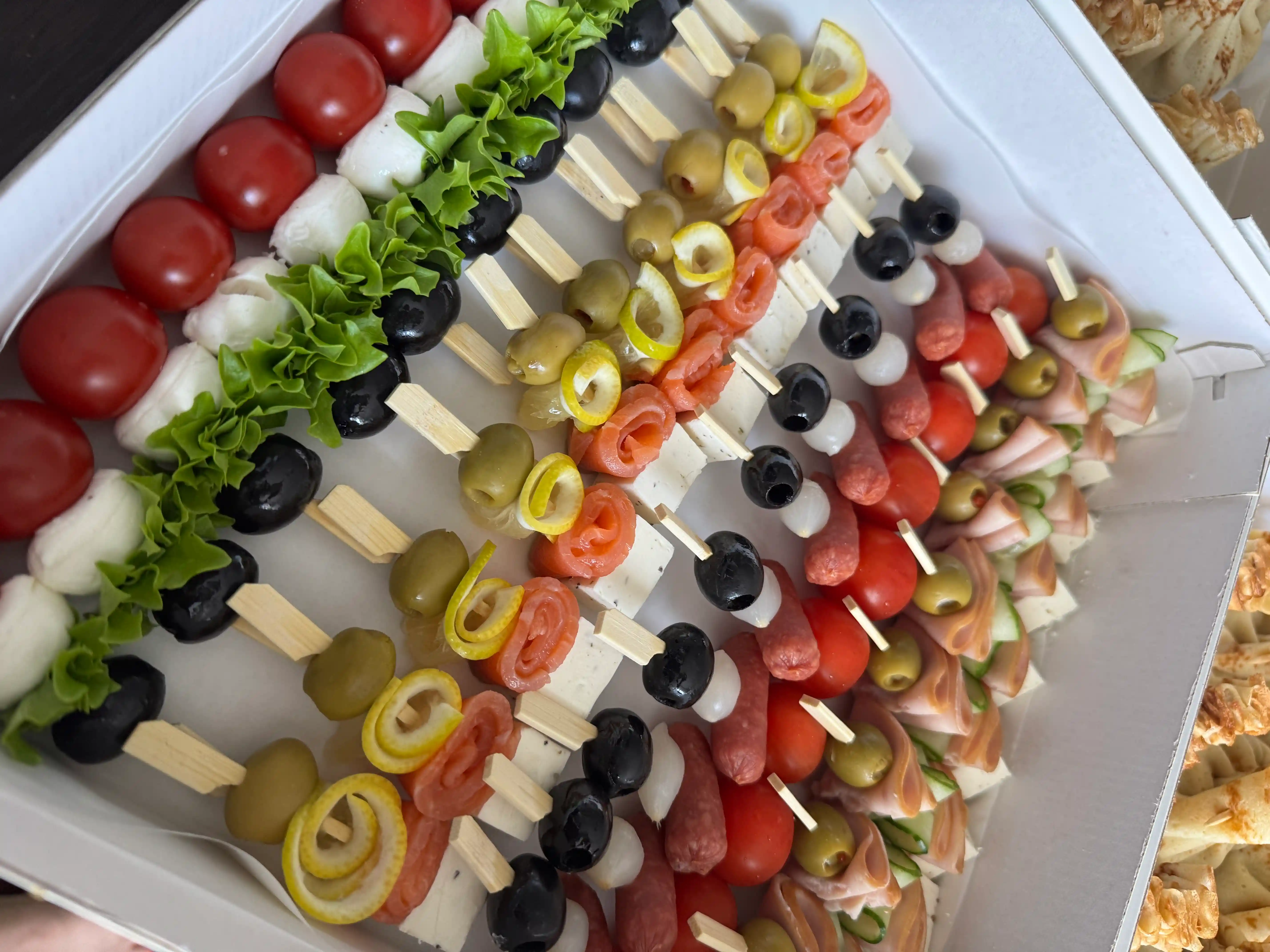 Бокс «Канапе на шпажке» фото 4