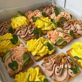 Крекер с 3 видами паштета