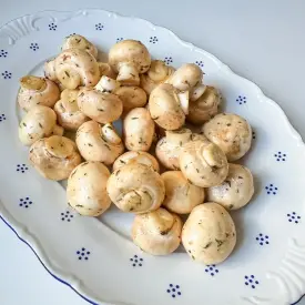 Шампиньоны маринованные (полуфабрикат охлажденный)