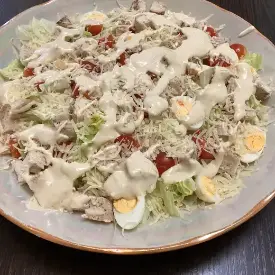 Цезарь с курицей