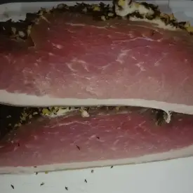 Таз свиной солёный