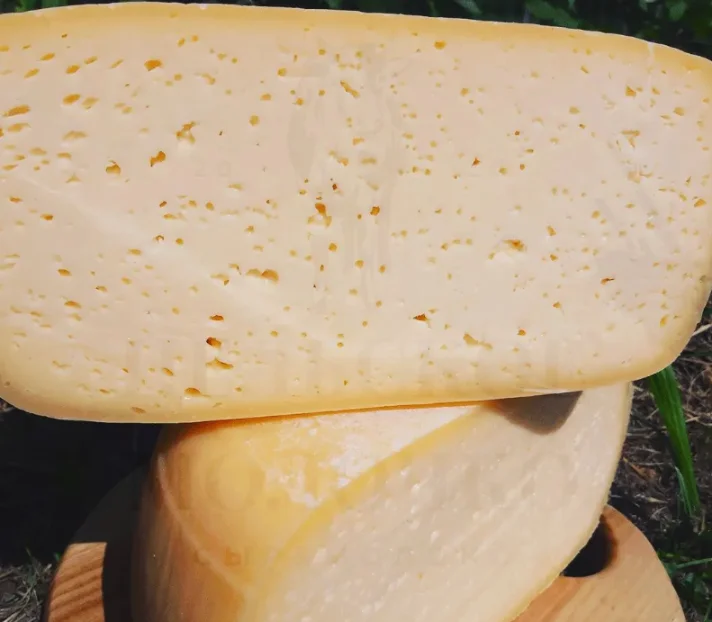 Сыр "Пошехонский", 200 гр.