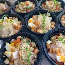 Салат «Цезарь с курицей»