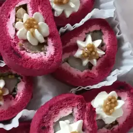 Рулет из свеклы с сельдью