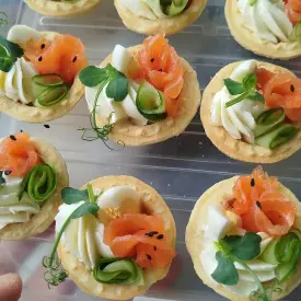 Тарталетки с форелью