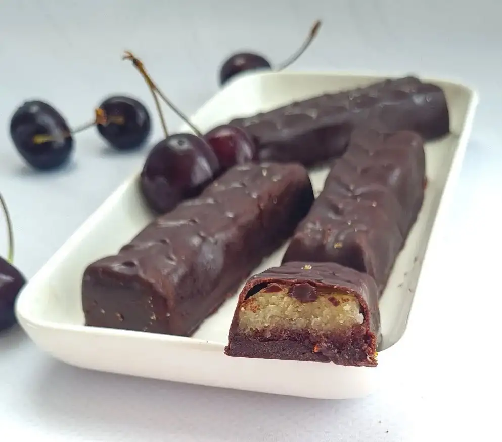 Батончик «Яблоко-марципан»