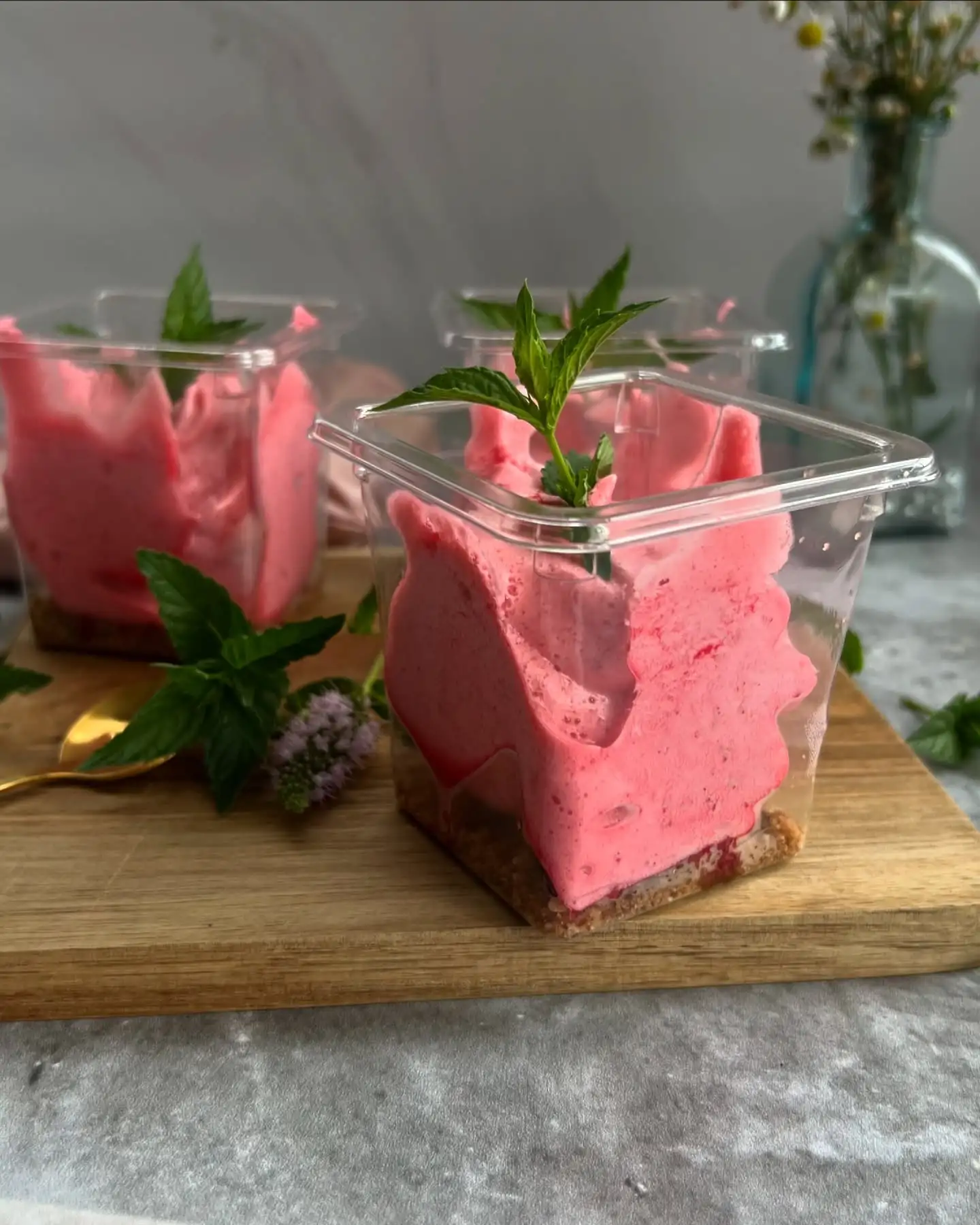 Десерт «Птичье молоко» в стакане фото 2