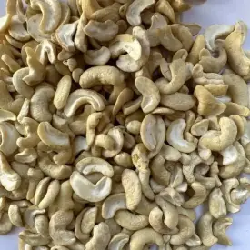 Кешью, очищенные, половинки