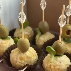 Чизбол с куриным филе