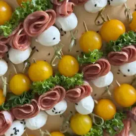 Канапе с салями