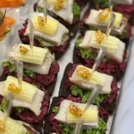 Канапе с сельдью