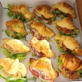 Бокс круассанов