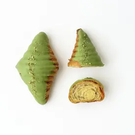 Круассан фисташковый