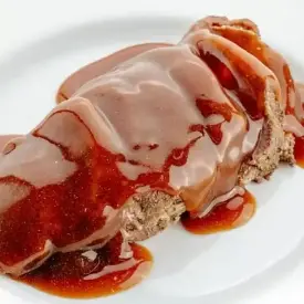 Говяжьи щёки в соусе