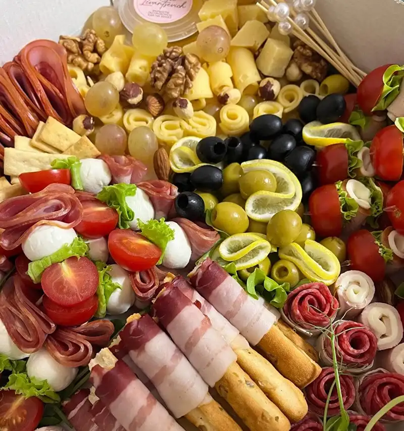 Бокс «Ассорти в канапе»