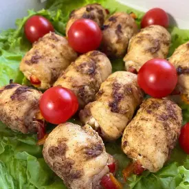 Закусочные рулетики из куриного филе