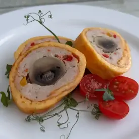 Сырно-мясной рулет