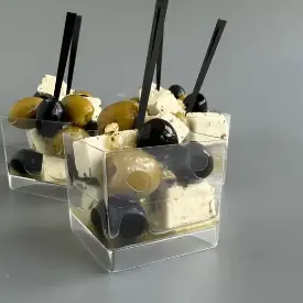Закуска средиземноморская в мини-стаканчиках