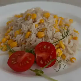 Рис по-бразильски с кукурузой