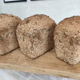 Хлеб пшеничный цельнозерновой с семенами льна