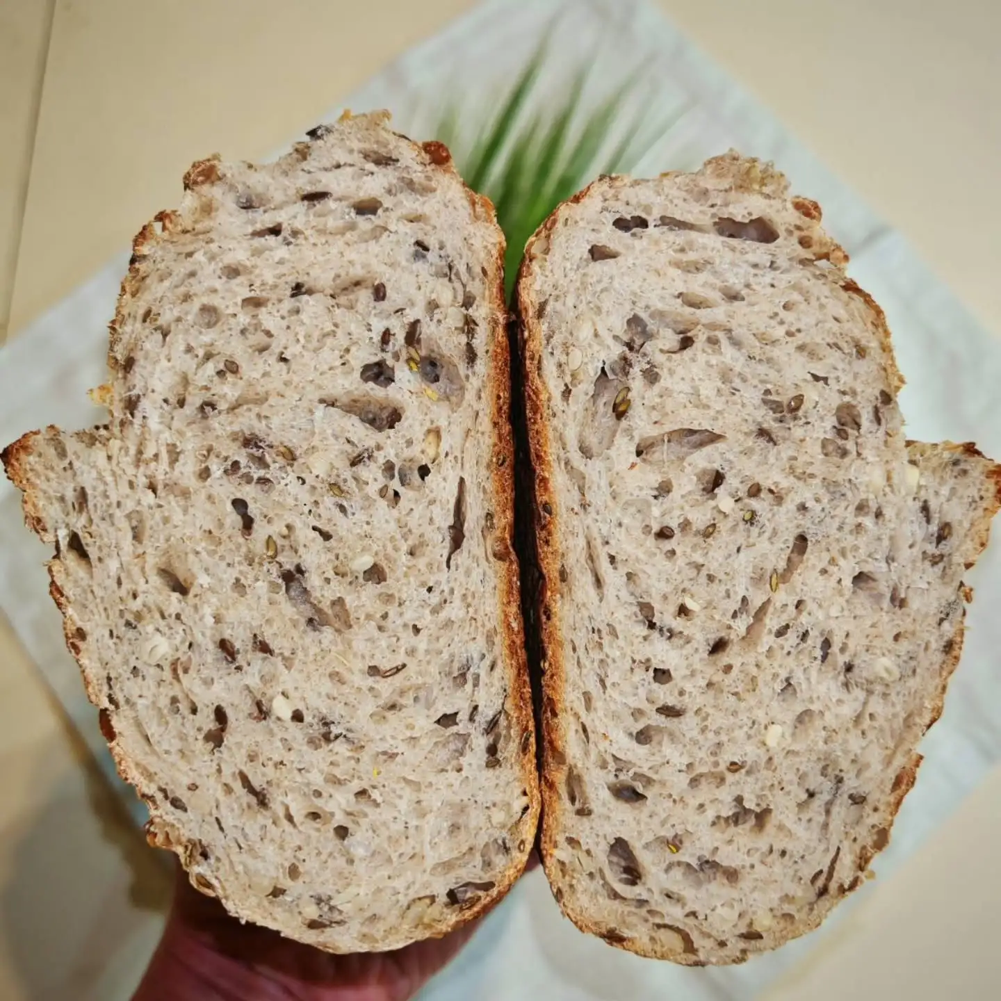 Хлеб «5 семечек» фото 2