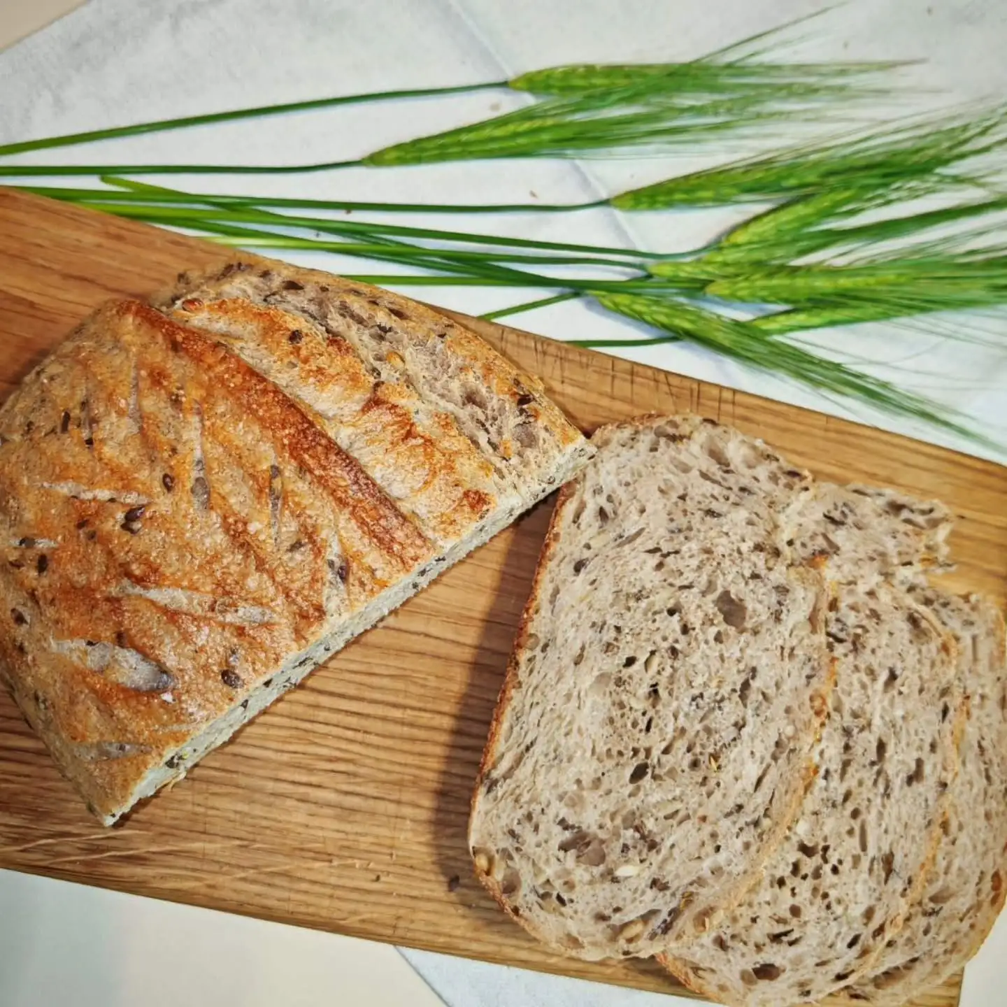 Хлеб «5 семечек» фото 3