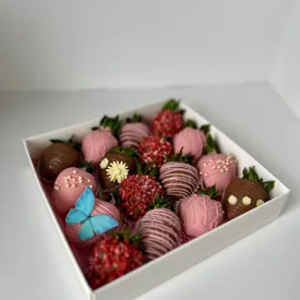 Клубника в шоколаде 