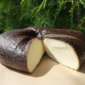 Сыры полутвердые козьи