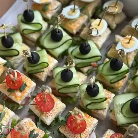 Бокс клаб-канапе