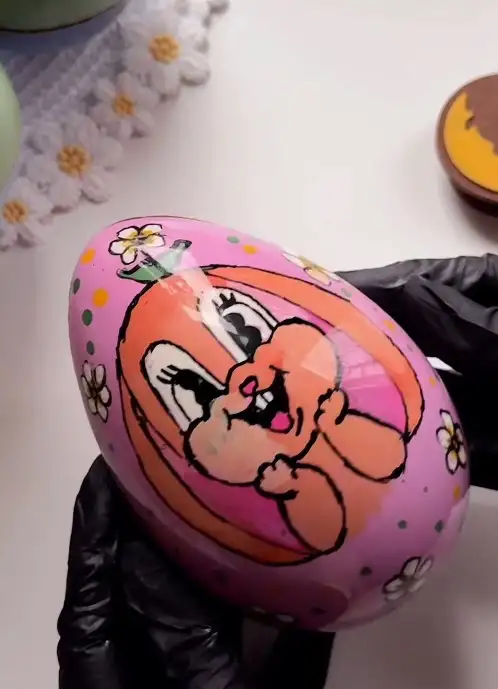 Шоколадное яйцо с ручной росписью фото 4