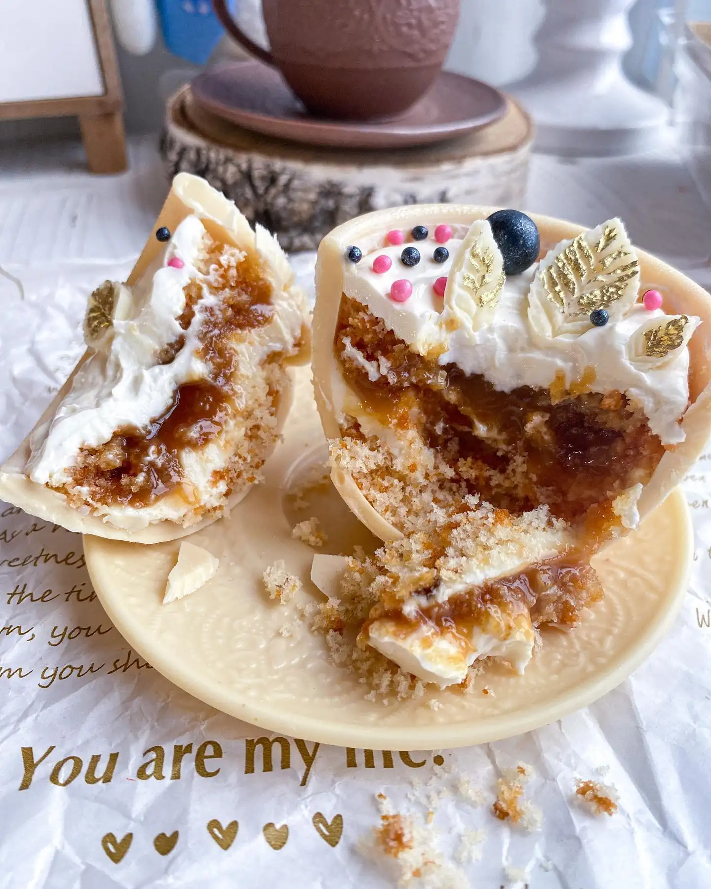 Шоколадная чашка и блюдце фото 3