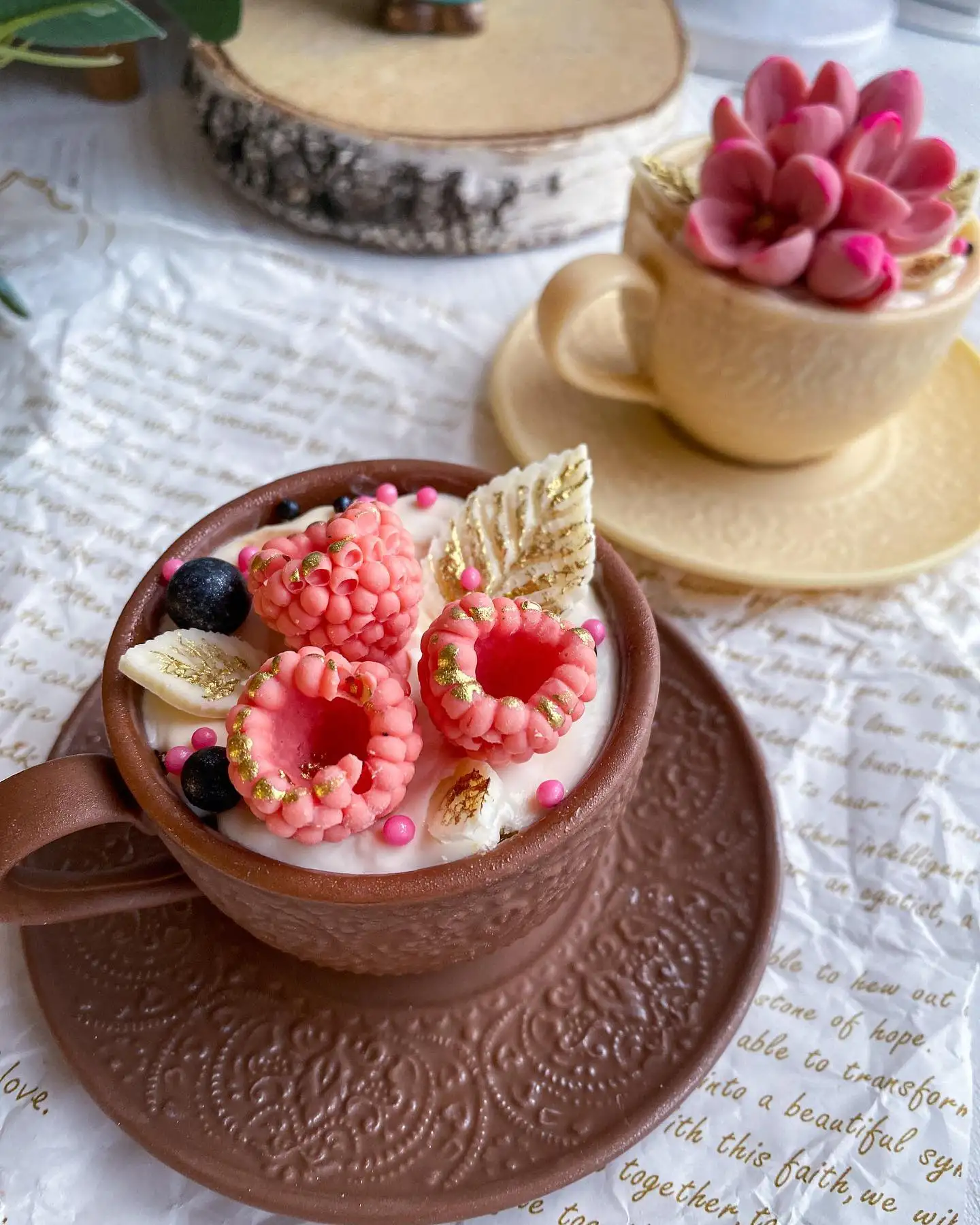 Шоколадная чашка и блюдце фото 2