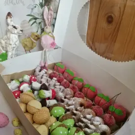 Ассорти пирожных