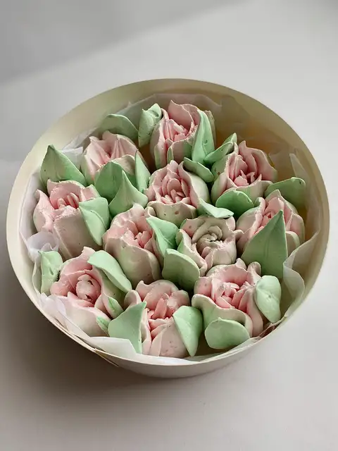 Тюльпаны в шляпной коробке, 16 см фото 7