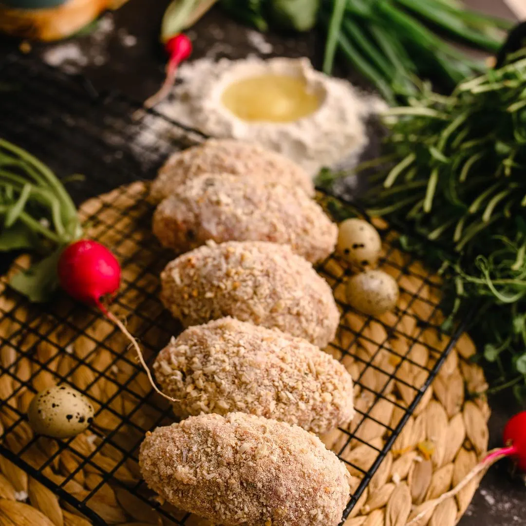 Биточки с сырной начинкой