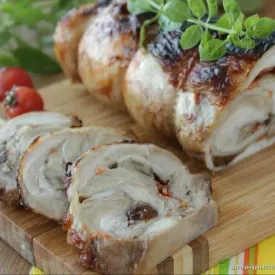 Руляда куриная с черносливом