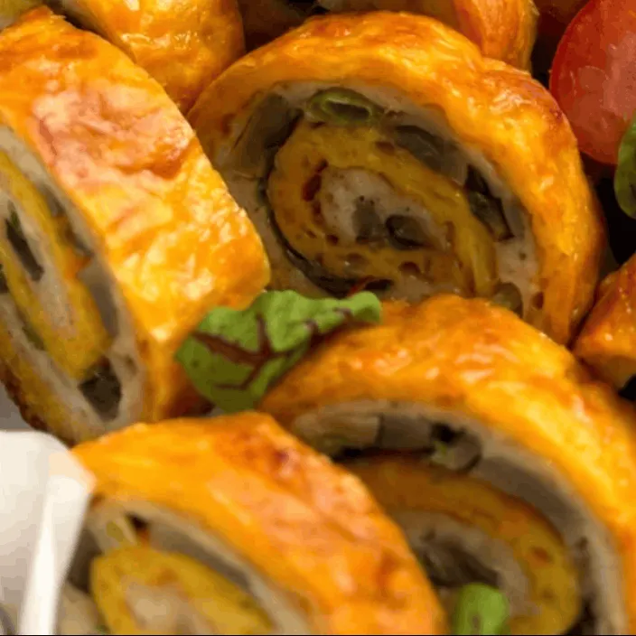 Рулет запеченный сырный с мясным фаршем