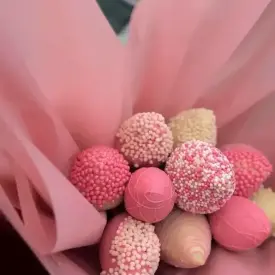 Букет с клубникой в шоколаде, 13 шт.