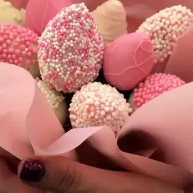 Букет с клубникой в шоколаде, 9 шт.