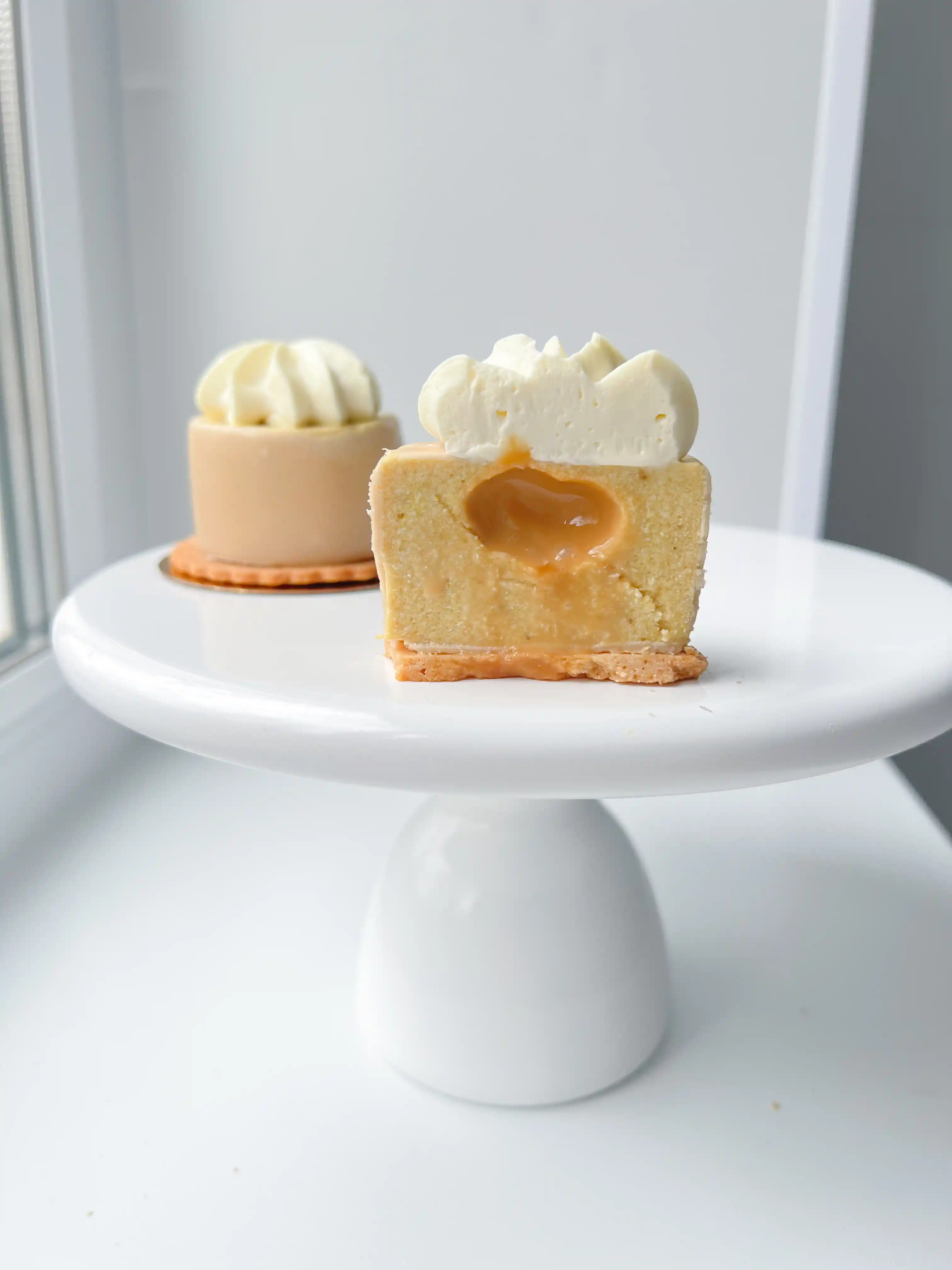 Муссовое пирожное Банан-карамель фото 4