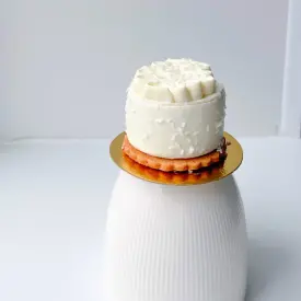 Муссовое пирожное Вишня-кокос