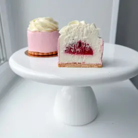 Муссовое пирожное Клубника-цитрус