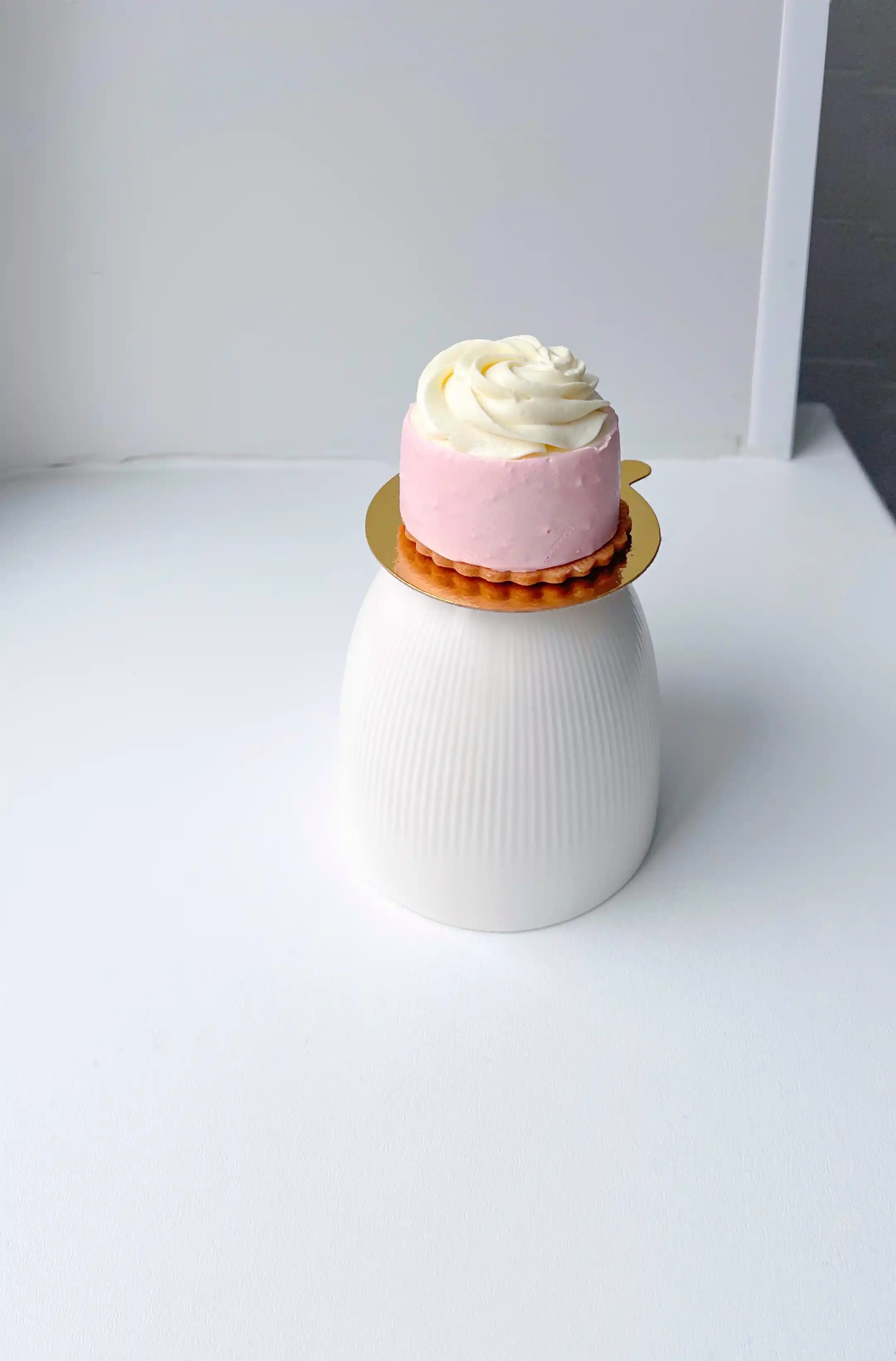 Муссовое пирожное Клубника-цитрус фото 3